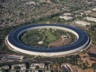 Въздушна снимка на Apple Park, седалището на Apple в Купертино – Apple 5 трилиона долара