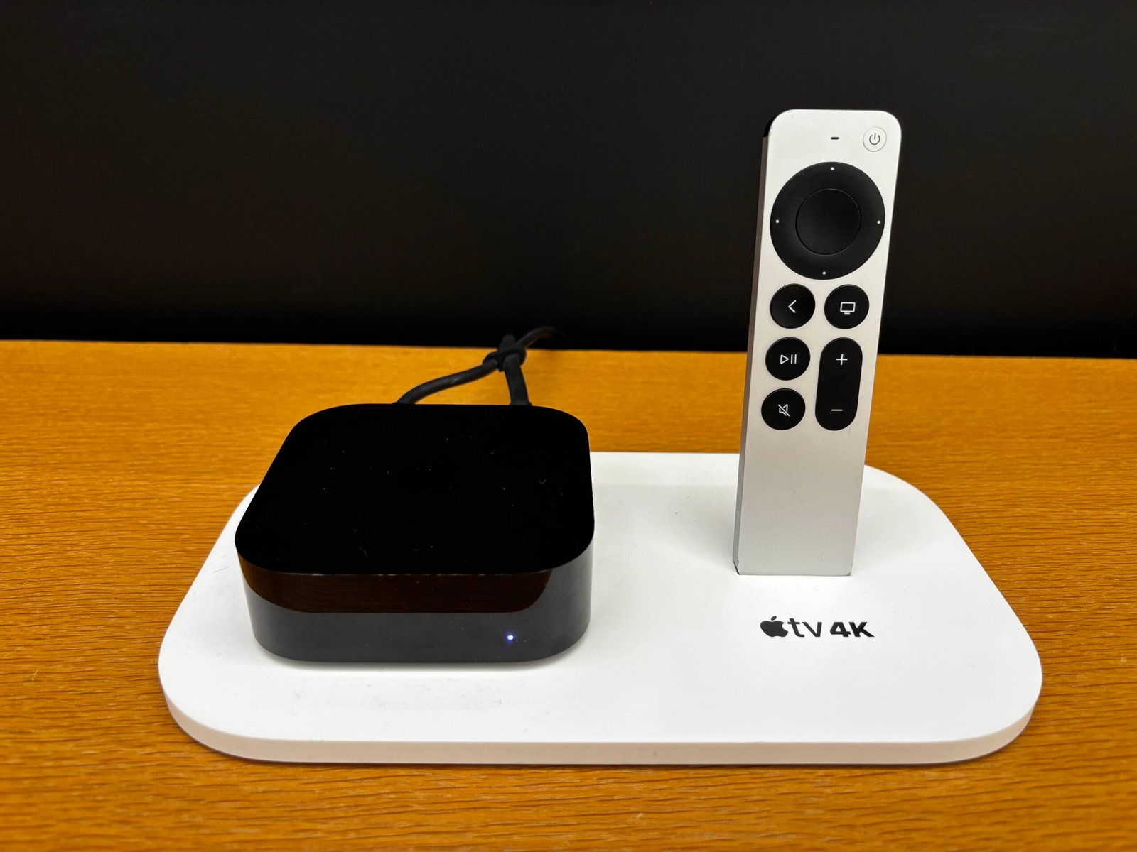 Apple TV 4K от предишното поколение със Siri Remote – новият модел идва на 13 ноември