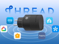 Черният външен умен контакт Aqara Outdoor Plug H2 EU с щепсел Schuko, около него логата на Thread, Apple Home, Google Home, Alexa, Home Assistant и SmartThings