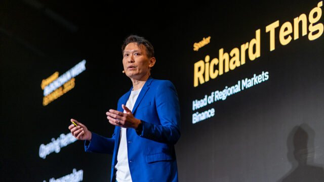 Ричард Тенг, днес съизпълнителен директор на Binance, на Binance Blockchain Week в Истанбул през 2023 г.