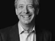 Брад Смит, президент на Microsoft, говори за регулация на изкуствения интелект