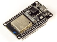 Платка за разработка с чип ESP32 – основата на проекти с ESPHome