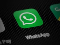 Иконата на WhatsApp на екрана на смартфон – за фалшивия WhatsApp в Google Play
