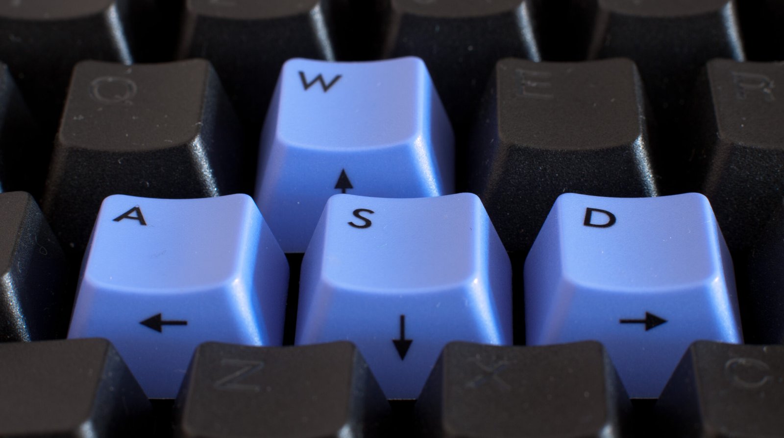 Клавишите WASD на компютърна клавиатура – в Genie 4 придвижването в генерирания свят става със стандартно управление от клавиатурата