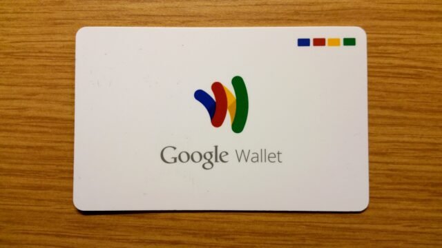 Карта на Google Wallet, върху която се изгражда Google Universal Cart