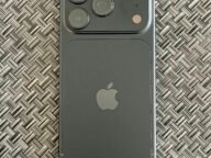 iPhone 18 Pro в черен цвят – iPhone Handoff споделя един номер между два iPhone