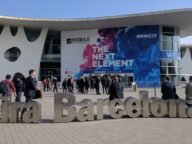 Илюстрация за Mobile World Congress в Барселона и опасенията от коронавируса