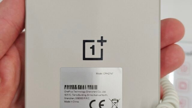 OnePlus 15 отзад – телефонът, който първи получава стабилния ColorOS 17