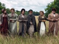 Майката и петте сестри Бенет в сериала Pride and Prejudice на Netflix