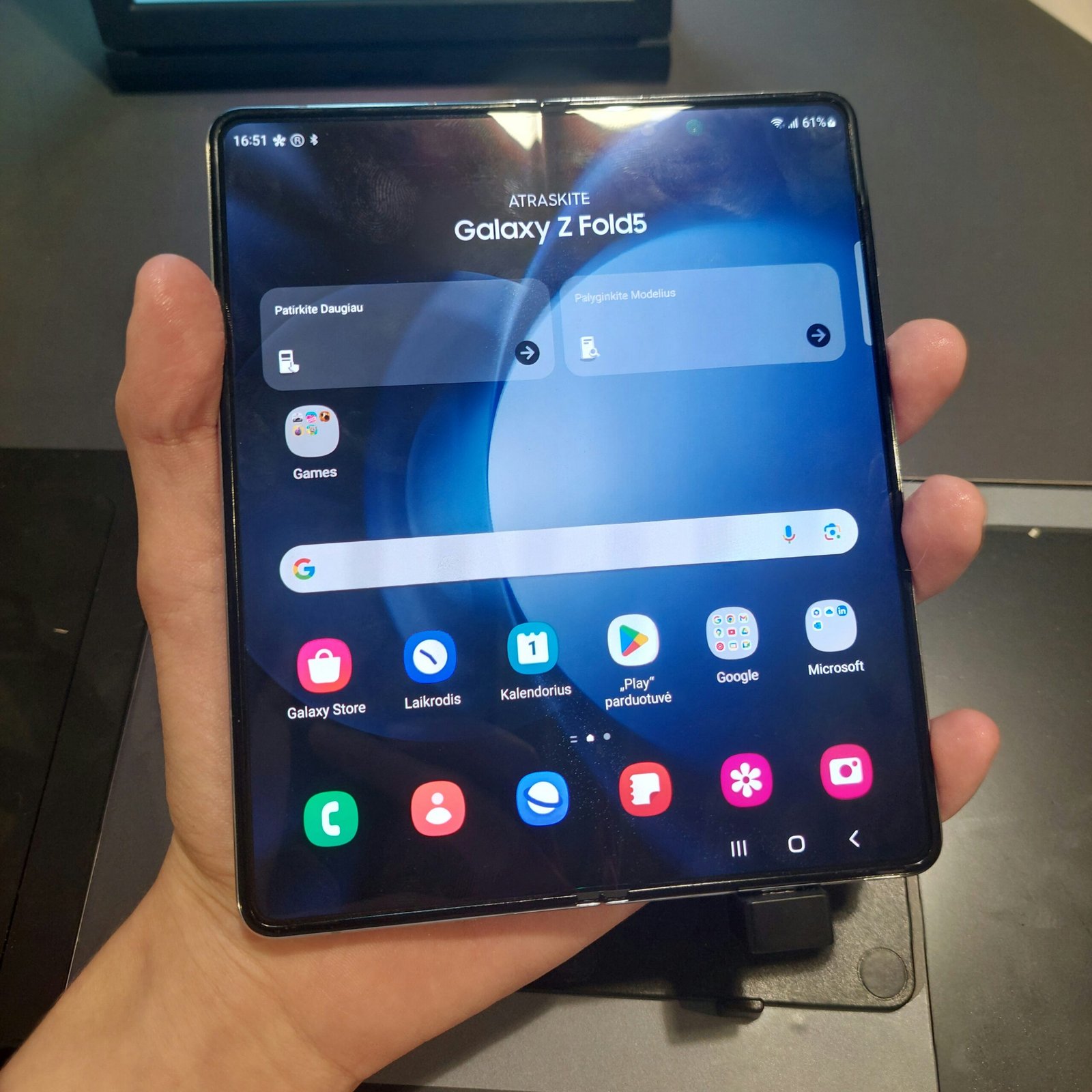 Samsung Galaxy Z Fold5 – предшественик на сгъваемите модели на Samsung за 2027 г.
