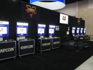 Игрални щандове за Street Fighter V на Capcom на изложението PAX South 2016