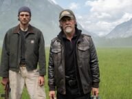 Джейкъб Елорди и Джош Бролин в кадър от филма The Dog Stars на Ридли Скот
